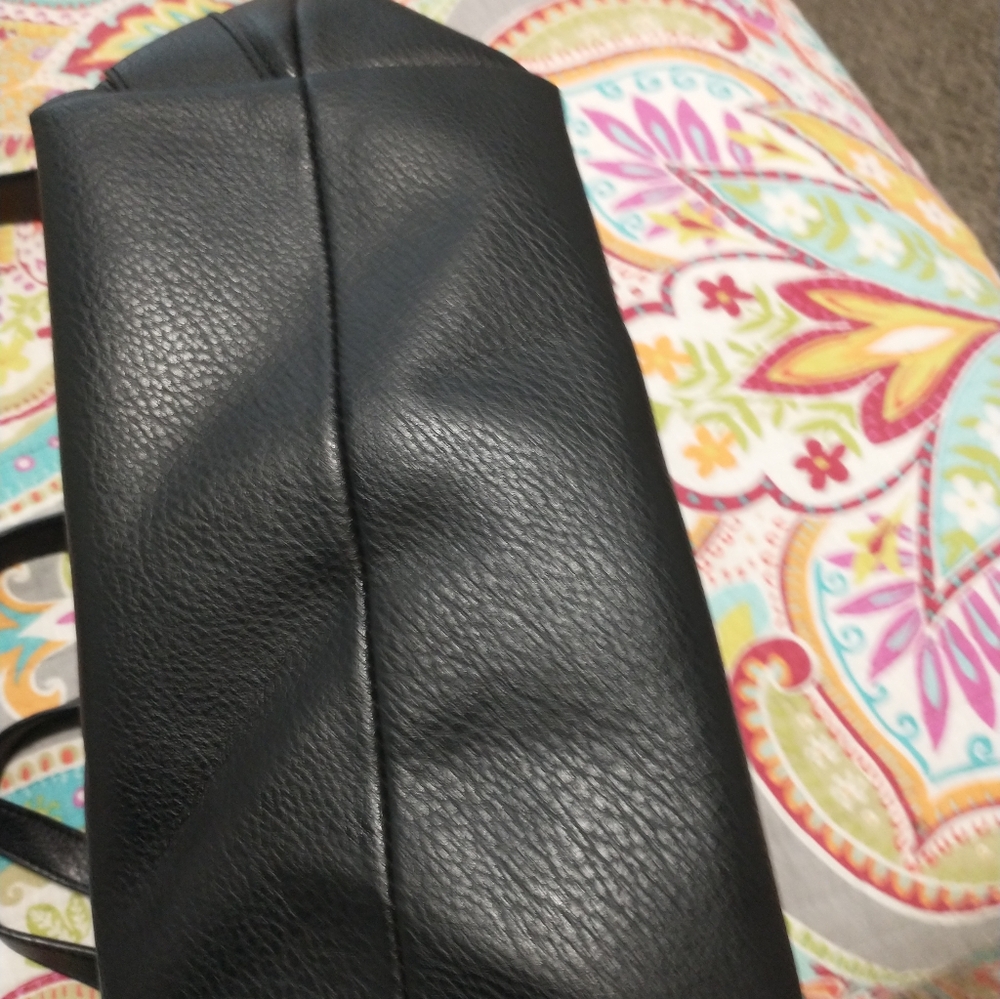 Juicy Couture Crown Print Interior